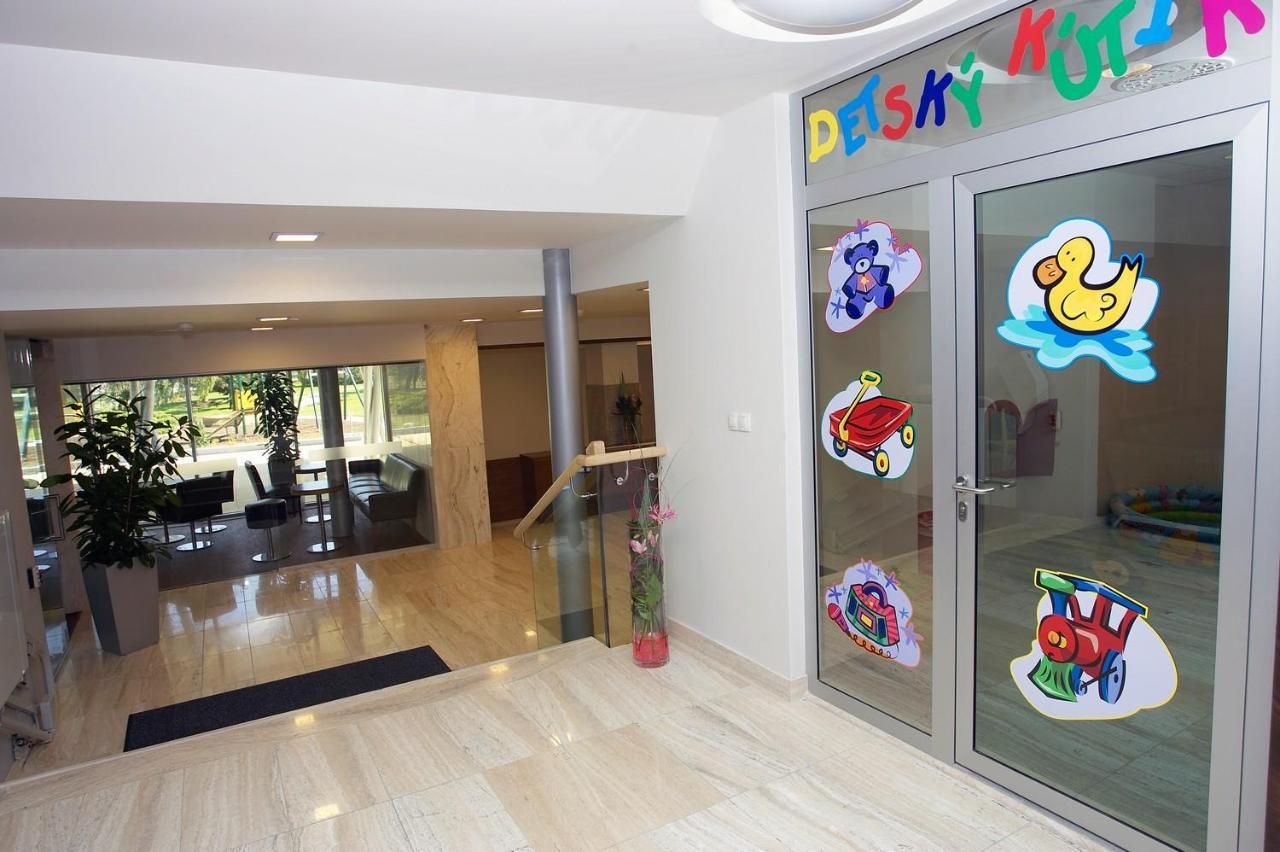 Hotel Janosik Liptovský Mikuláš Esterno foto