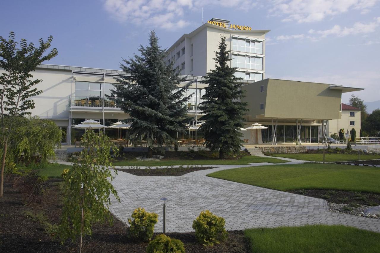 Hotel Janosik Liptovský Mikuláš Esterno foto