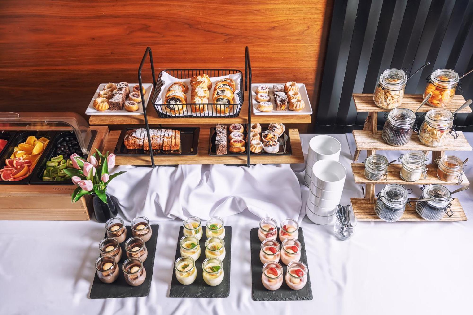 Hotel Janosik Liptovský Mikuláš Esterno foto